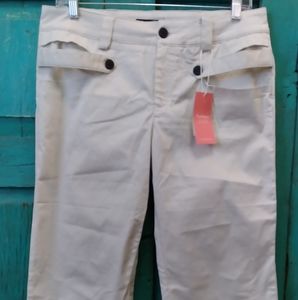 NWT Women's Flamingals Brand Tan Khaki Crops, With Button Detail Sz Medium 8
